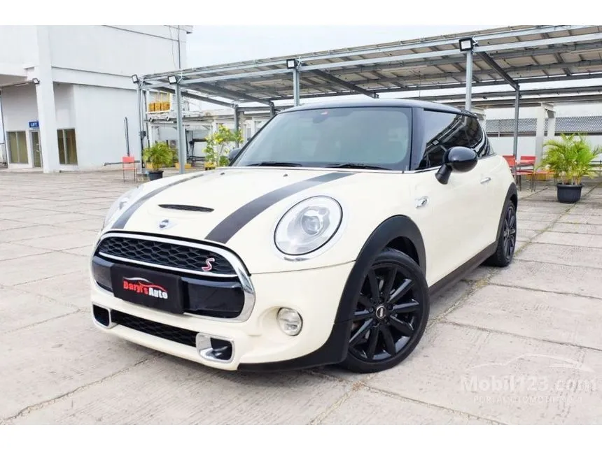 2014 MINI Cooper S 3 Door Hatchback