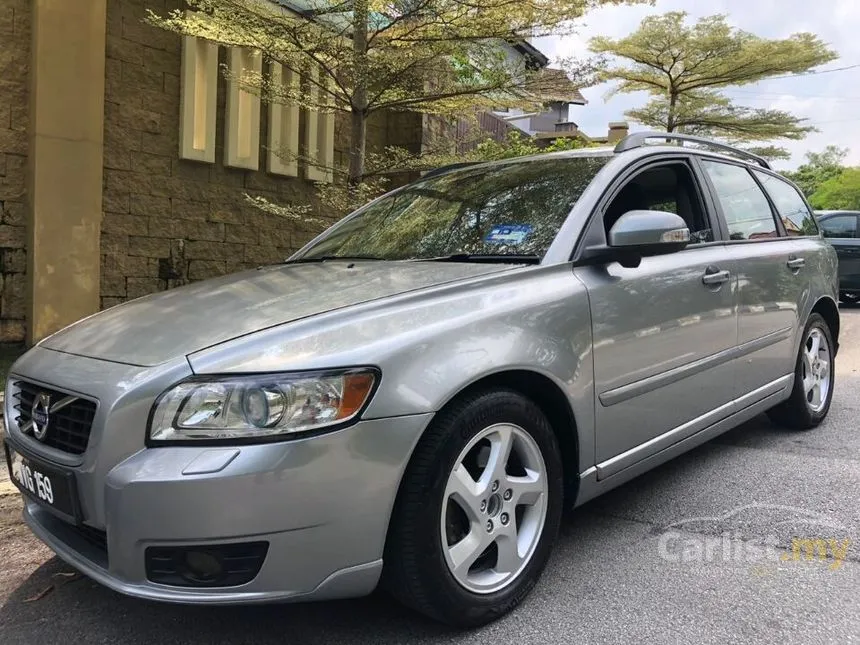 2011 Volvo V50 Wagon