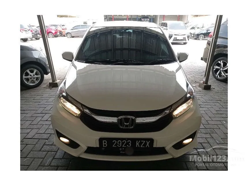 Jual Mobil Honda Brio 2022 Satya E 1.2 di DKI Jakarta Automatic Hatchback Putih Rp 158.000.000