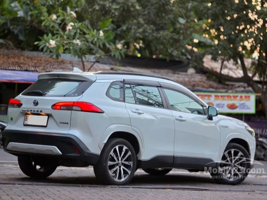 2021 Toyota Corolla Cross Hybrid SUV