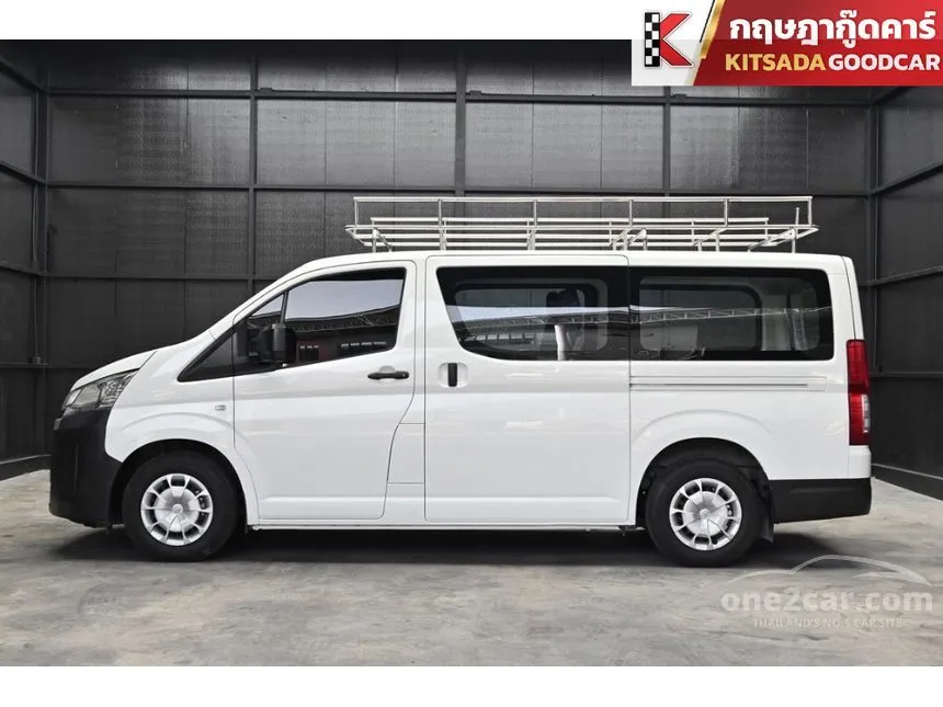 2022 Toyota HIACE Eco Van