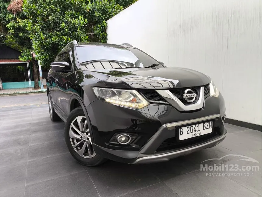 Jual Mobil Nissan X