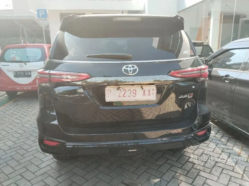 2024 Toyota Fortuner GR Sport Two-Tone SUV