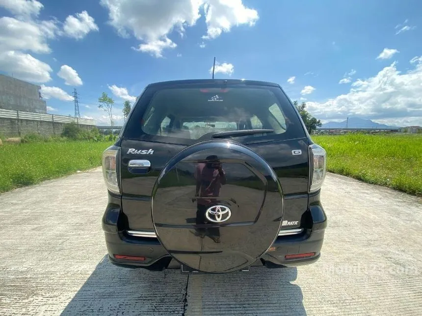 2015 Toyota Rush G SUV