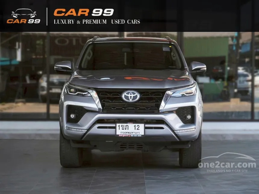 2021 Toyota FORTUNER V SUV
