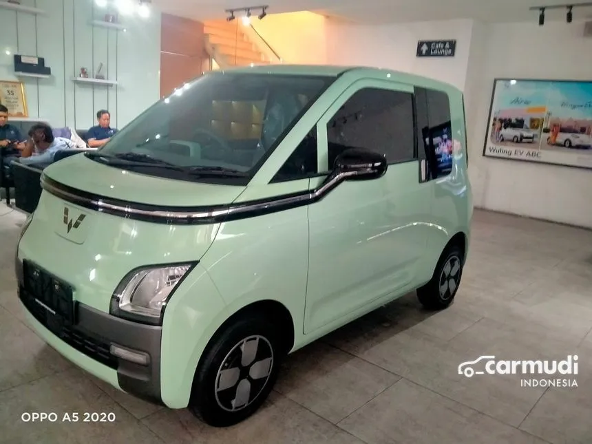 2024 Wuling EV Air ev Lite Standard Range Hatchback