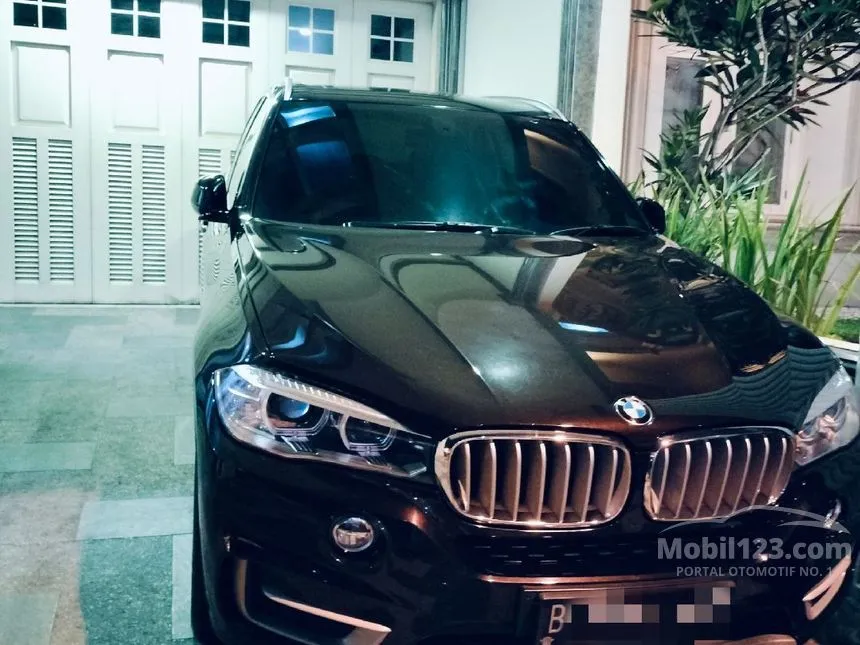 Jual Mobil BMW X5 2016 xDrive35i xLine 3.0 di Jawa Timur Automatic SUV Coklat Rp 469.999.999