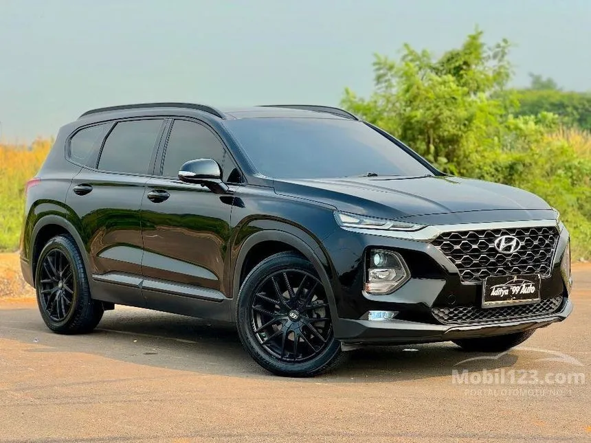 Jual Mobil Hyundai Santa Fe 2019 CRDi GRAND 2.2 di DKI Jakarta Automatic SUV Hitam Rp 399.000.000