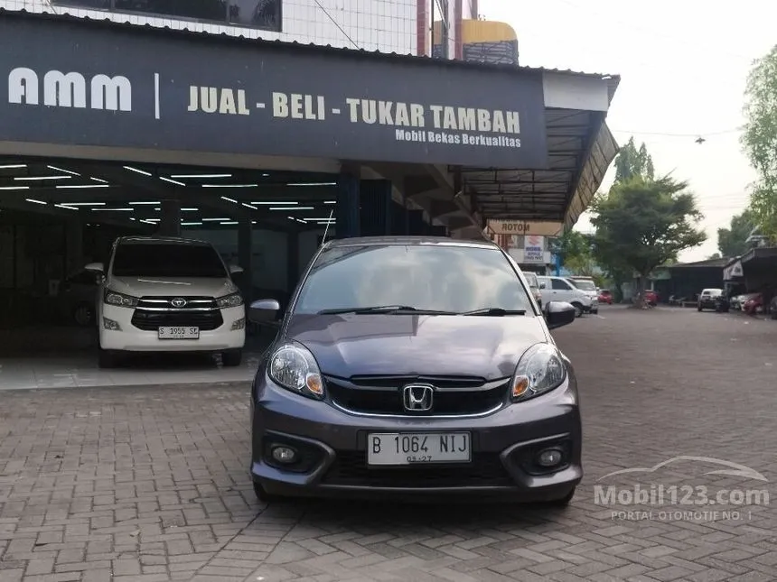 Jual Mobil Honda Brio 2017 Satya E 1.2 di Jawa Timur Automatic Hatchback Abu