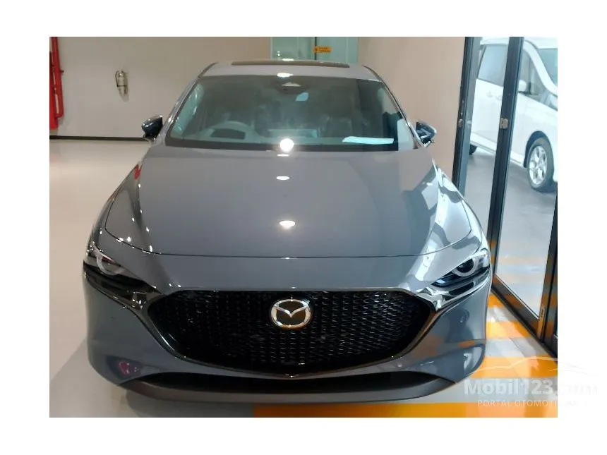 Jual Mobil Mazda 3 2024 SKYACTIV