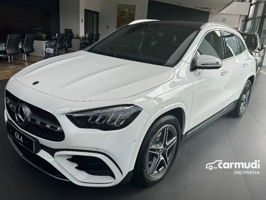 2024 Mercedes-Benz GLA200 AMG Line SUV