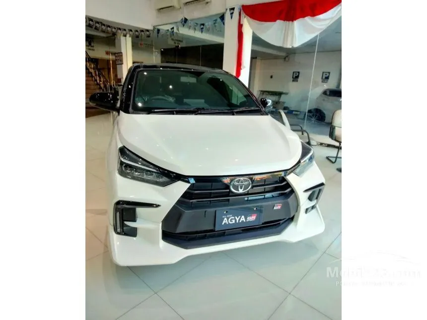Jual Mobil Toyota Agya 2023 GR Sport 1.2 di Jawa Barat Manual Hatchback Putih Rp 243.000.000