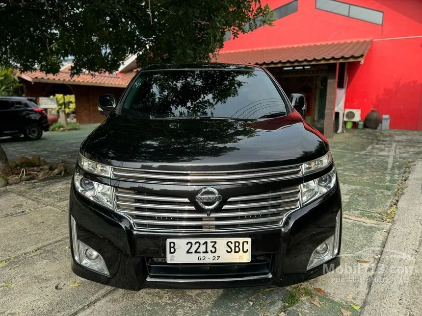 Jual Mobil Nissan Elgrand 2011 Highway Star 2.5 di Banten Automatic MPV Hitam Rp 210.000.000