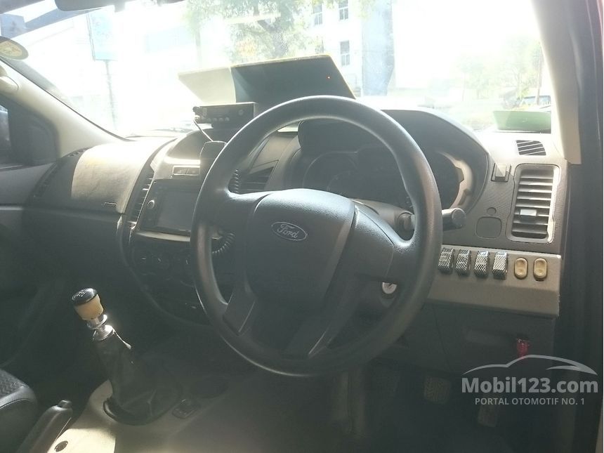 Jual Mobil Ford Ranger 2012 Base 2 2 di Jawa Timur Manual Jual Mobil Ford Ranger 2012 Base 2 2 di Jawa Timur Manual