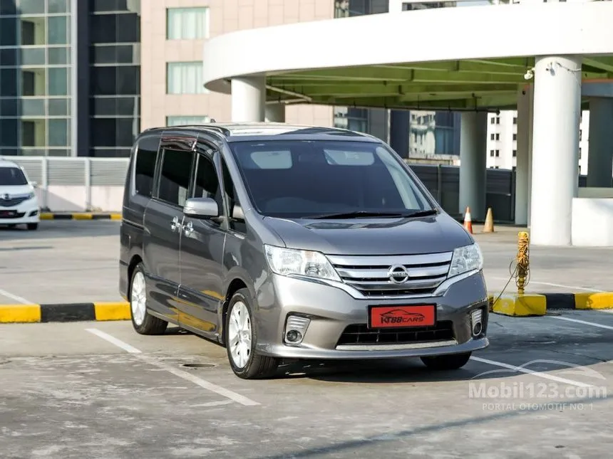 Jual Mobil Nissan Serena 2014 Highway Star 2.0 di DKI Jakarta Automatic MPV Abu