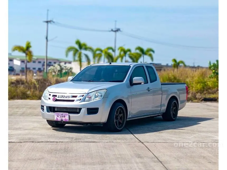 2011 Isuzu D-MAX L Space Cab Pickup