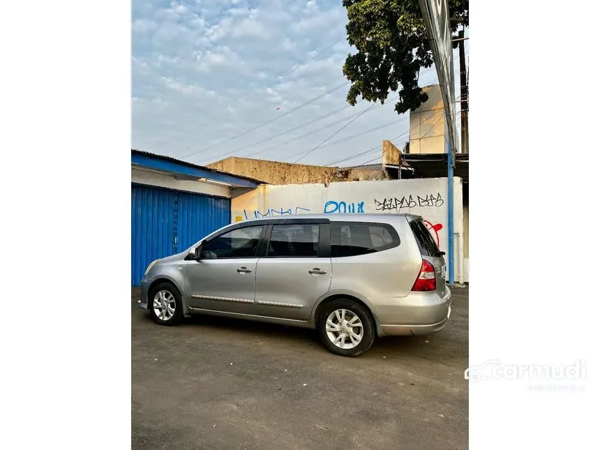 2012 Nissan Grand Livina XV MPV