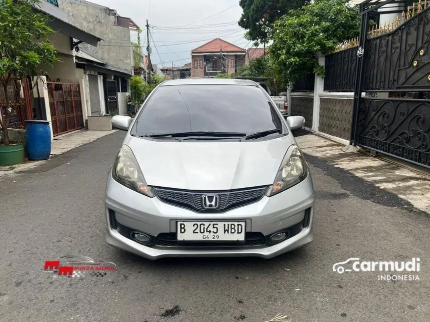 Jual Mobil Honda Jazz 2014 RS 1.5 di DKI Jakarta Automatic Hatchback Abu
