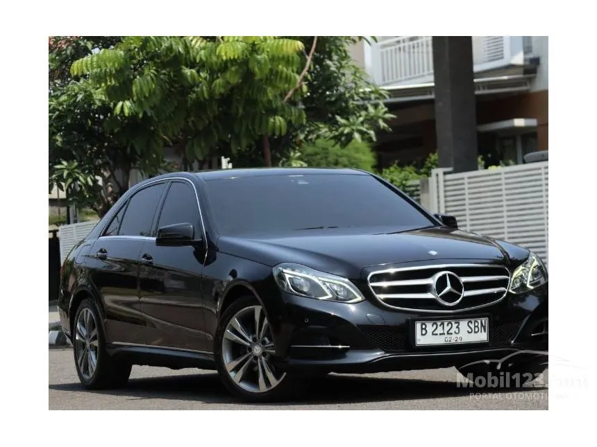 Jual Mobil Mercedes