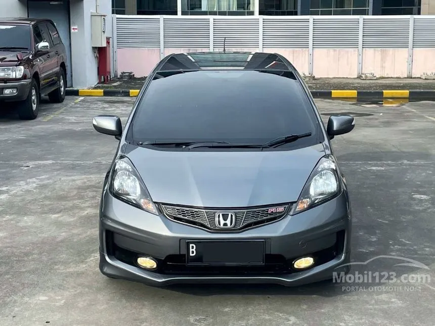 Jual Mobil Honda Jazz 2013 RS 1.5 di DKI Jakarta Automatic Hatchback Abu