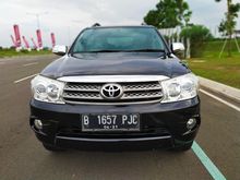 2011 Toyota Fortuner 2.5 G SUV