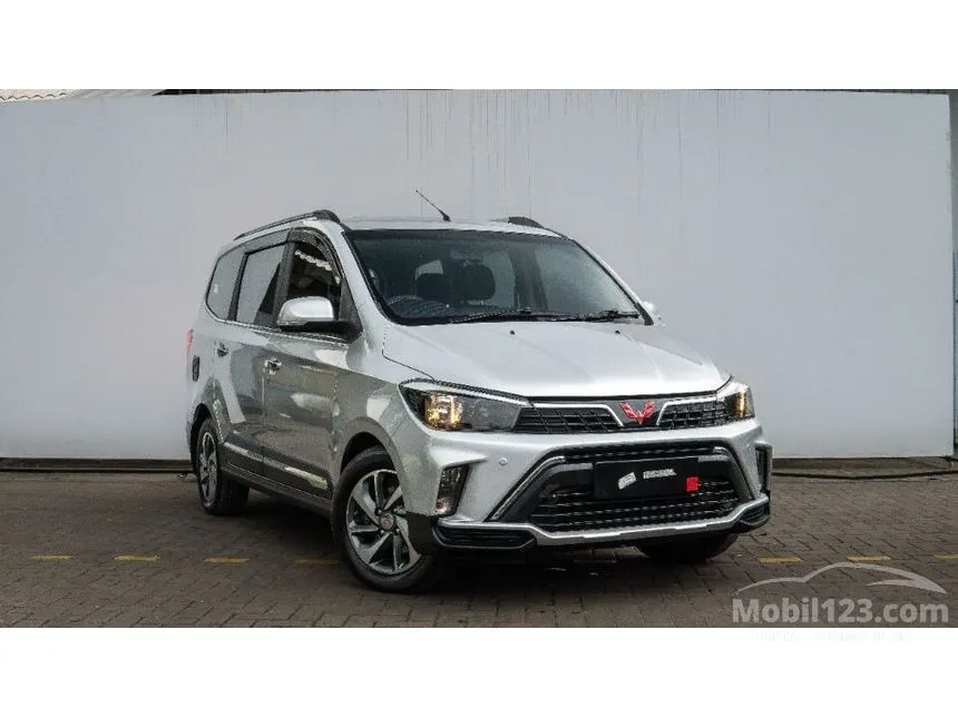 Jual Mobil Wuling Confero 2021 S C Lux 1.5 di DKI Jakarta Manual Wagon Silver Rp 121.000.000