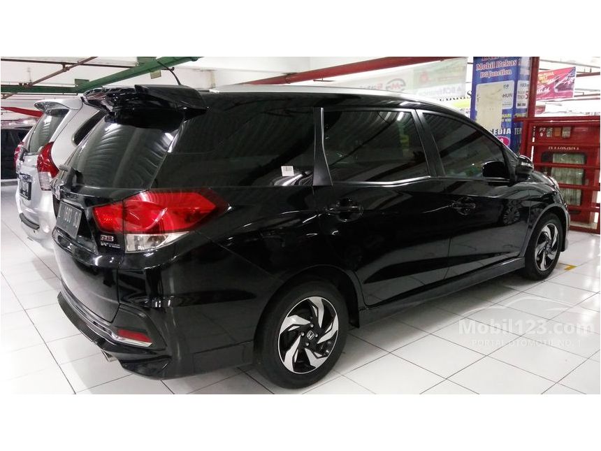 Jual Mobil Honda Mobilio  2019 RS 1 5 di Jawa Timur Manual 