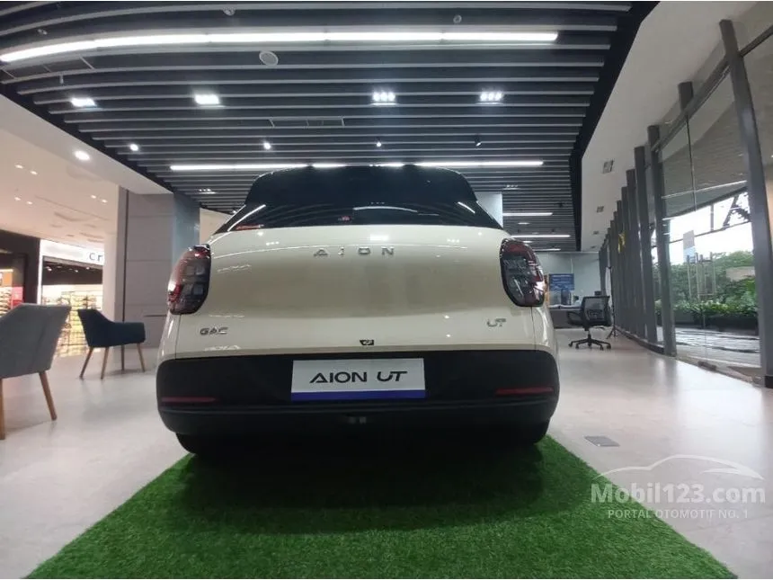 2026 GAC AION UT Premium Hatchback