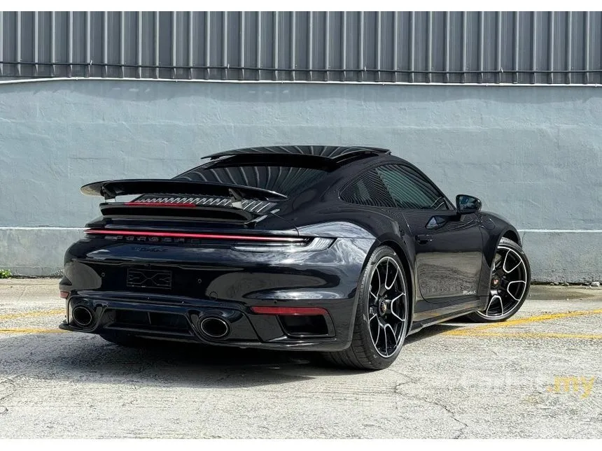 2022 Porsche 911 Turbo S Coupe