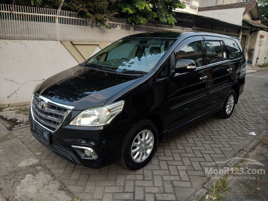 Jual Mobil Toyota Kijang Innova 2014 V 2.0 di Banten 