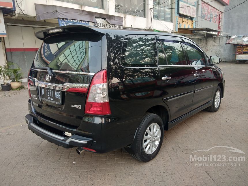 Jual Mobil Toyota Kijang Innova 2014 V 2.0 di Banten 