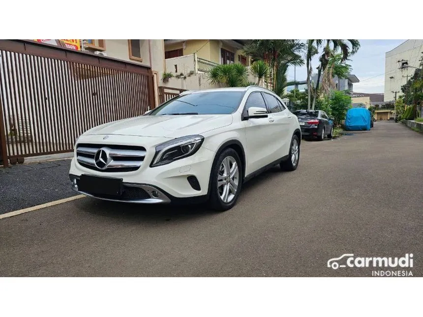 2015 Mercedes-Benz GLA200 Urban SUV