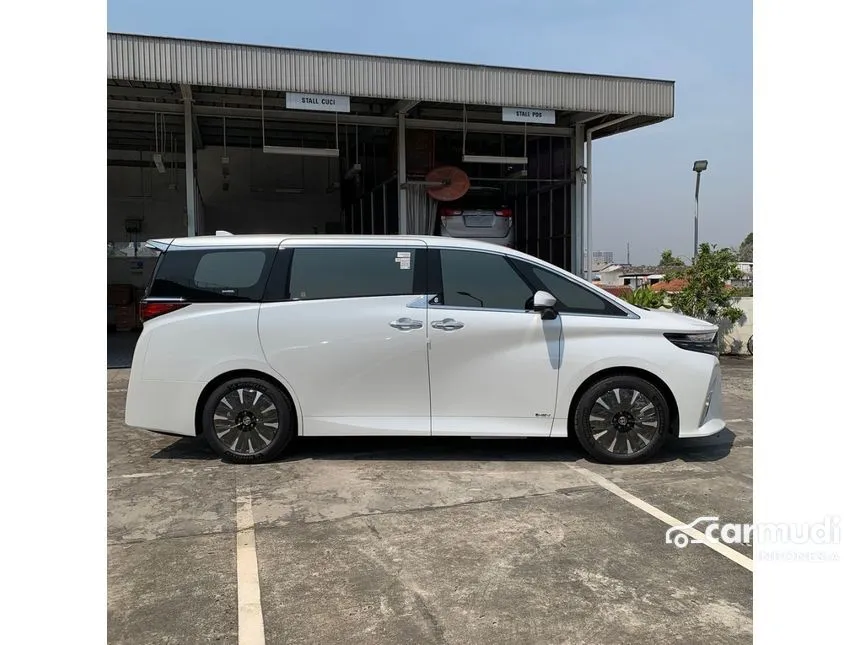 2024 Toyota Alphard HEV Modellista MPV