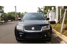 Suzuki Grand Vitara 2.0 AT Hitam 2011