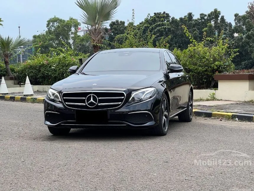 2019 Mercedes-Benz E300 Avantgarde SportStyle Sedan