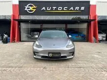 2022 Tesla Model 3 0.0 Long Range Sedan