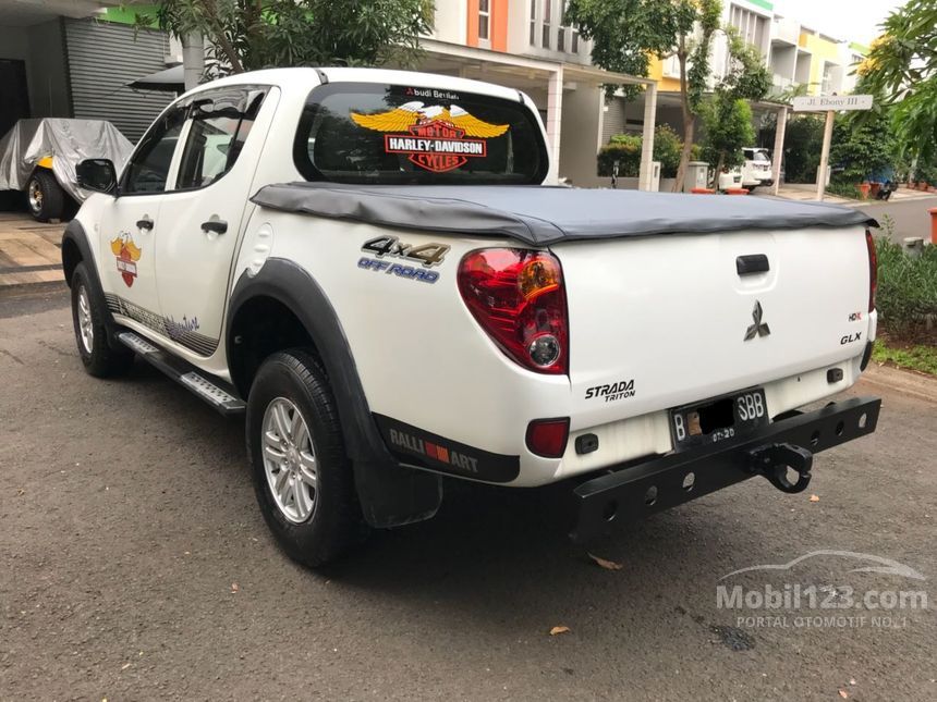 Jual Mobil Mitsubishi Strada Triton 2014 HD-X 2.8 di DKI ...