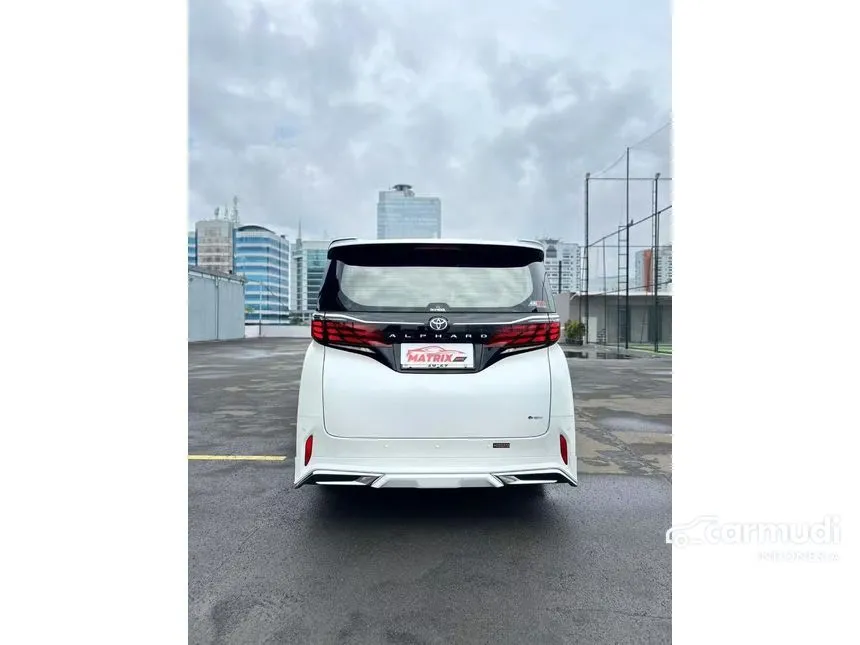 2024 Toyota Alphard HEV Modelista MPV