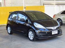 2013 Honda Jazz 1.3 (ปี 08-14) Hybrid Hatchback AT