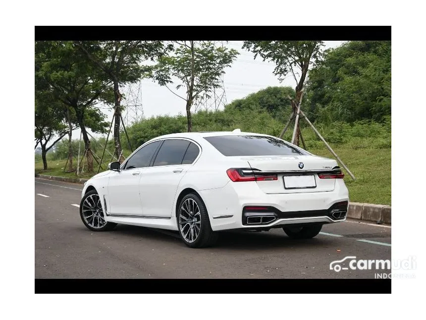 2017 BMW 730Li Sedan