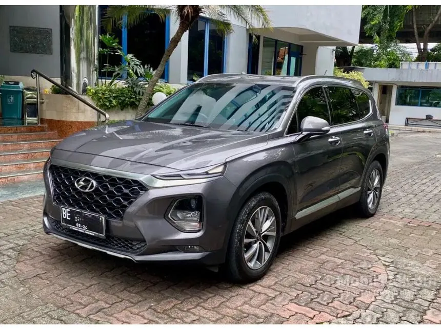 Jual Mobil Hyundai Santa Fe 2018 GLS CRDi 2.2 di DKI Jakarta Automatic SUV Abu