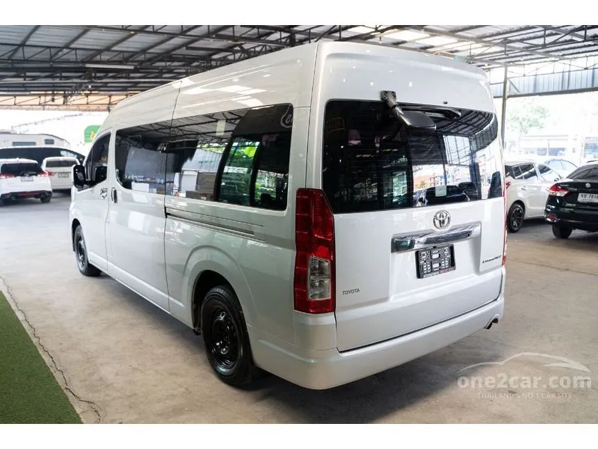 2019 Toyota Commuter Van