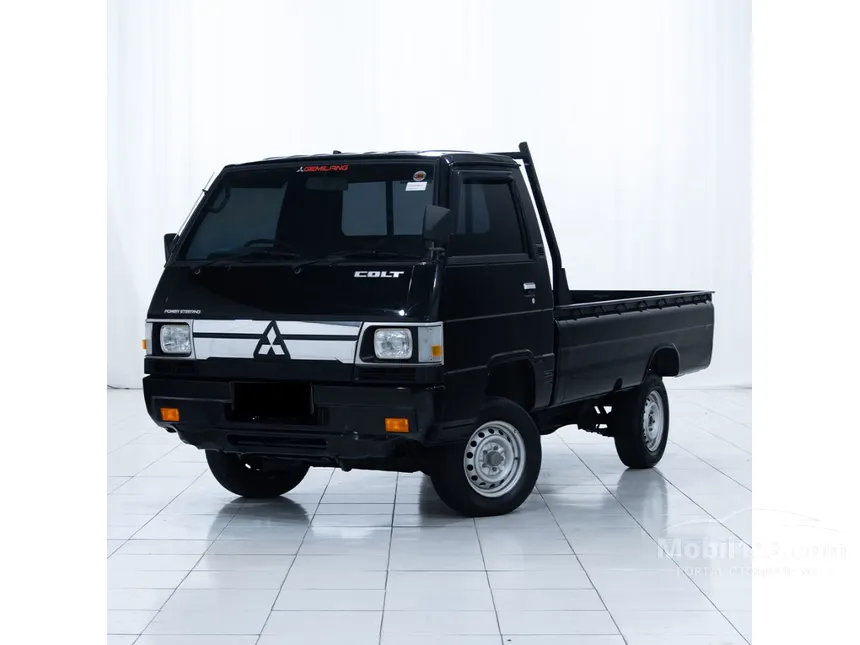 Jual Mobil Mitsubishi Colt L300 2022 Pick Up Flat Deck 2.5 di Kalimantan Barat Manual Pickup Hitam Rp 185.000.000