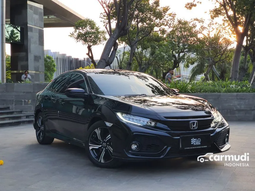 Jual Mobil Honda Civic 2018 E 1.5 di DKI Jakarta Automatic Hatchback Hitam Rp 318.000.000
