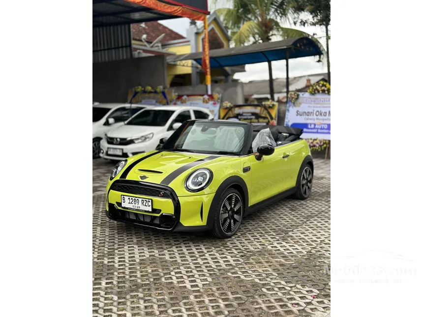 Jual Mobil MINI Cabrio 2023 Cooper S 2.0 di Bali Automatic Convertible Kuning Rp 1.000.000.000