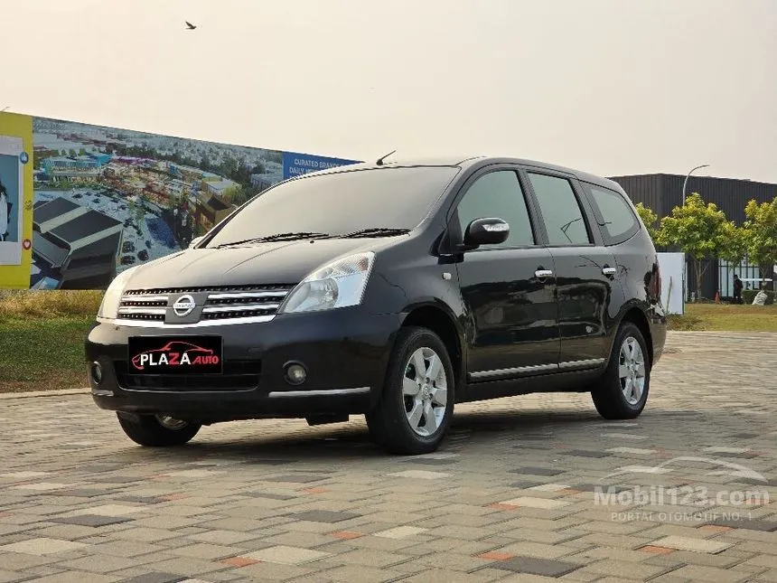 Jual Mobil Nissan Grand Livina 2010 XV 1.8 di Banten Manual MPV Hitam Rp 81.000.000