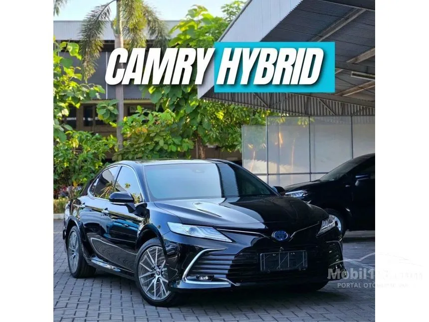 Jual Mobil Toyota Camry 2023 HV TSS 2 2.5 di DKI Jakarta Automatic Sedan Hitam Rp 888.000.000