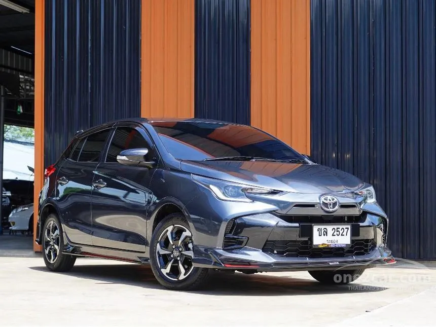 2024 Toyota YARIS Smart Hatchback