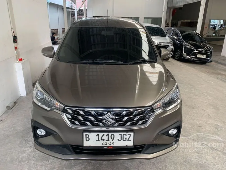 Jual Mobil Suzuki Ertiga 2022 Hybrid GX 1.5 di Jawa Barat Automatic MPV Abu
