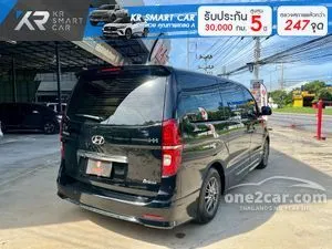 2021 Hyundai H-1 2.5 Deluxe Van